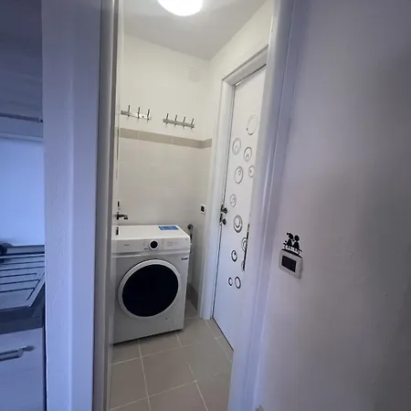 Le Noir Apartment
